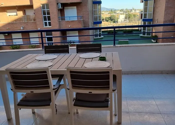 Cerca De La Playa
